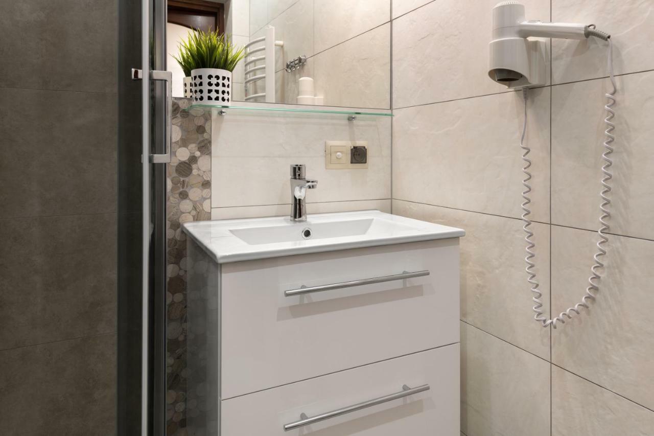 Bed & Breakfast Bozena Jacuzzi & Sauna *